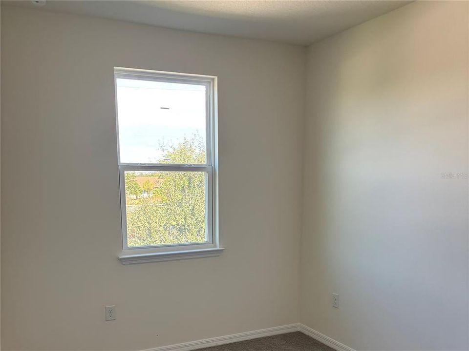 For Rent: $2,300 (3 beds, 2 baths, 1670 Square Feet)