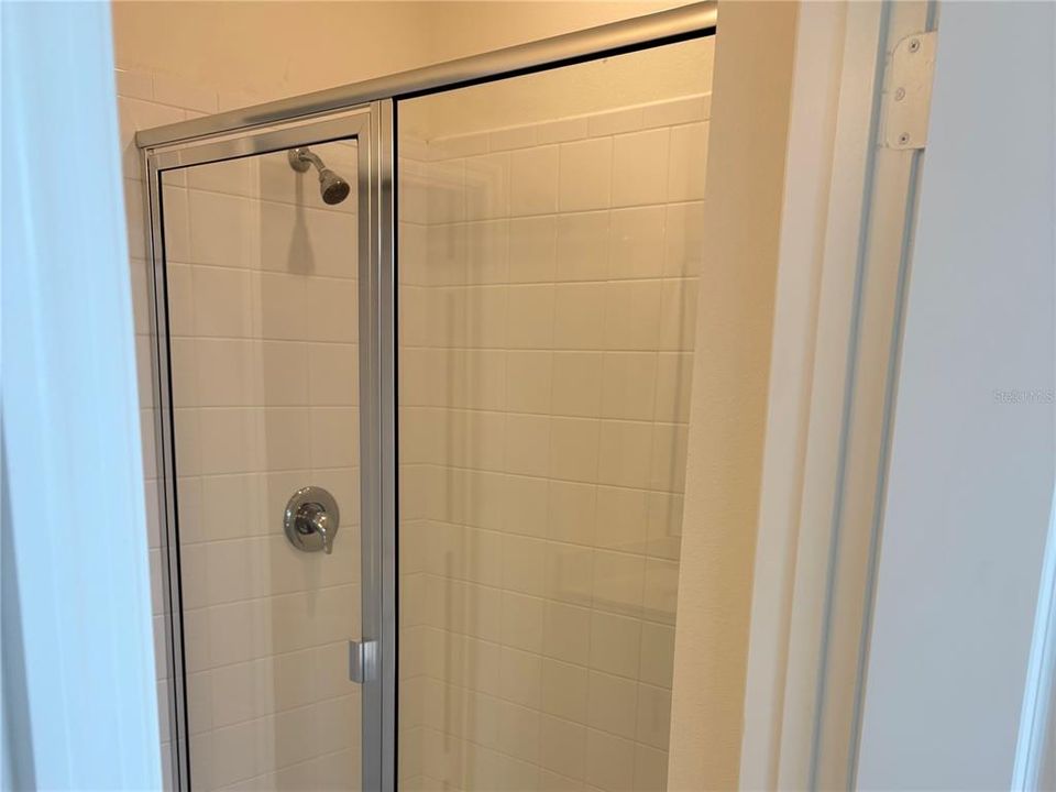 For Rent: $2,300 (3 beds, 2 baths, 1670 Square Feet)