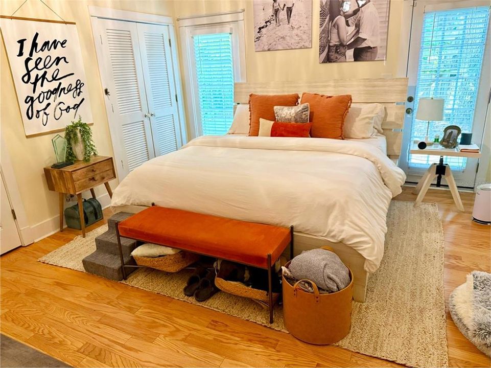 En Venta: $799,999 (4 camas, 2 baños, 1860 Pies cuadrados)