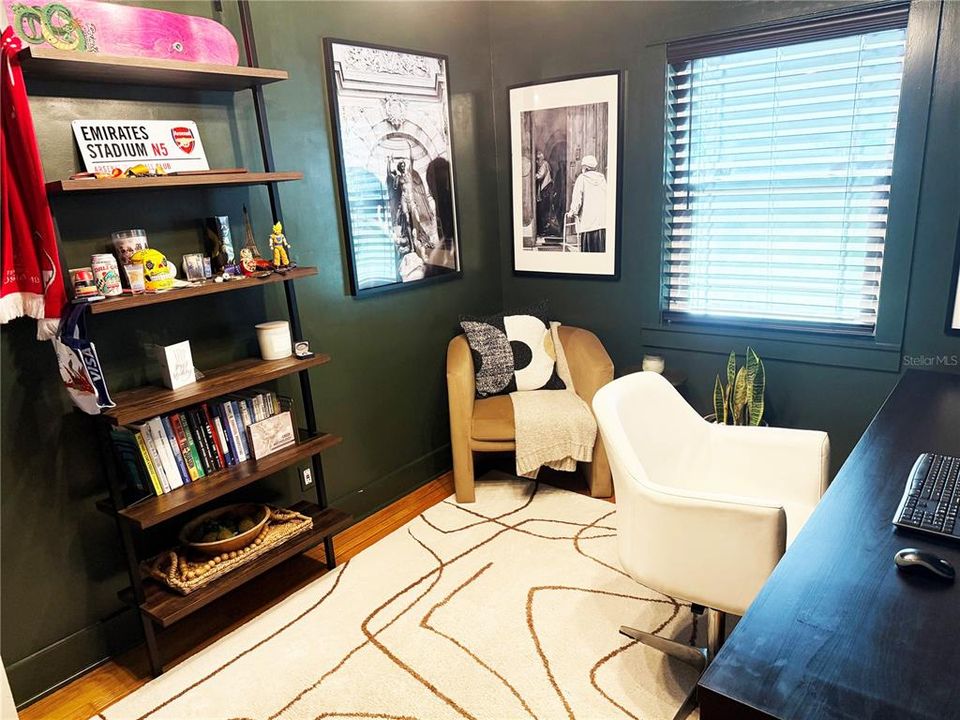 En Venta: $799,999 (4 camas, 2 baños, 1860 Pies cuadrados)