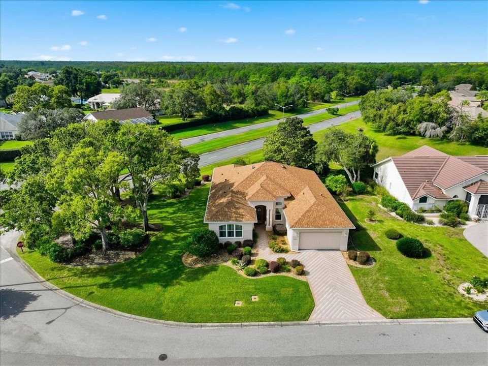 For Sale: $424,750 (3 beds, 2 baths, 2655 Square Feet)