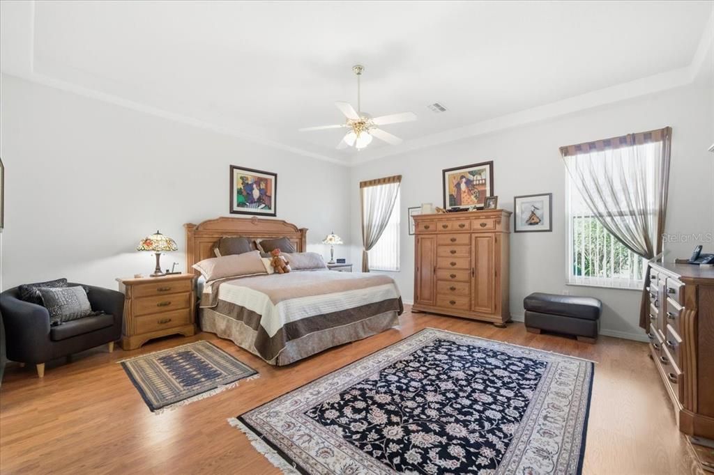 For Sale: $424,750 (3 beds, 2 baths, 2655 Square Feet)