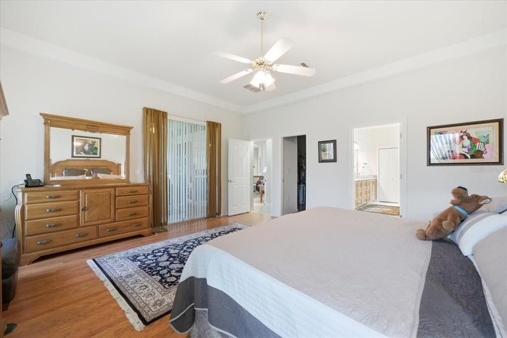 For Sale: $424,750 (3 beds, 2 baths, 2655 Square Feet)