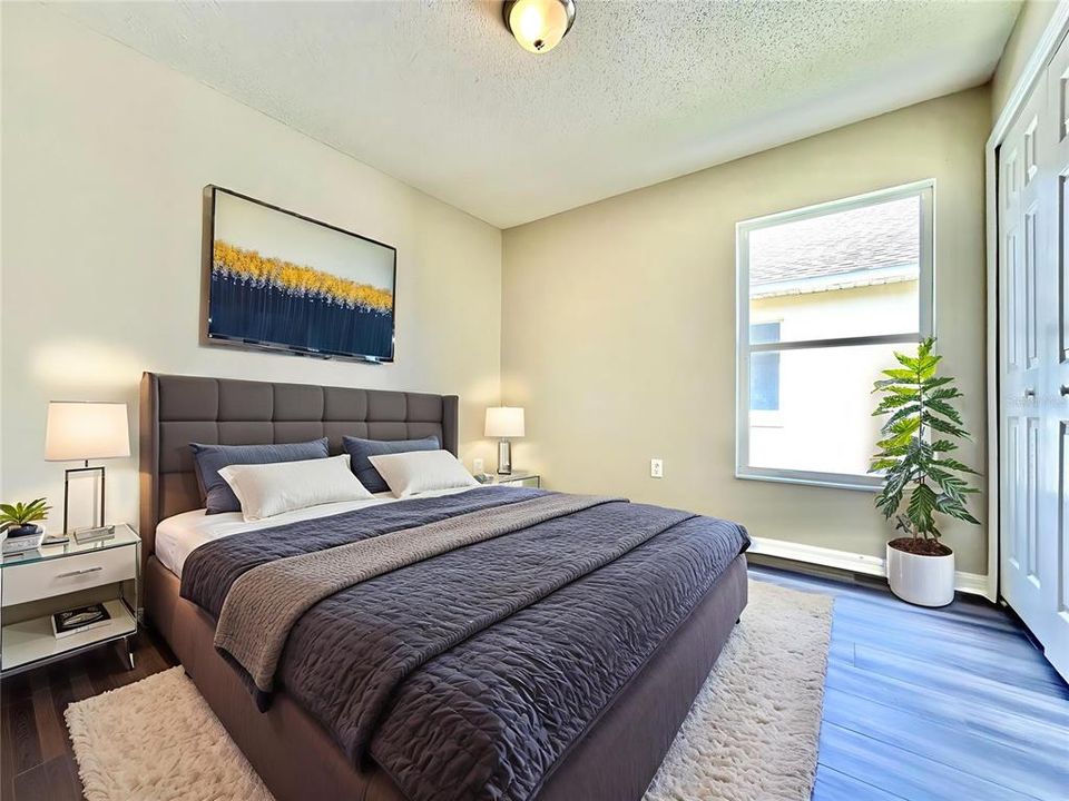 For Rent: $2,200 (4 beds, 2 baths, 1920 Square Feet)