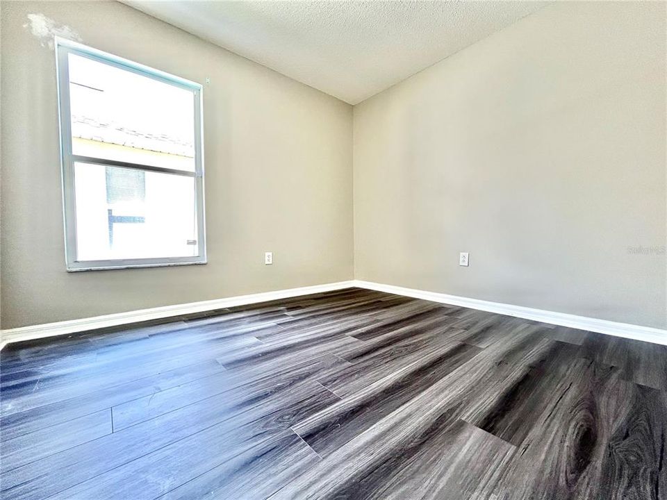 For Rent: $2,200 (4 beds, 2 baths, 1920 Square Feet)