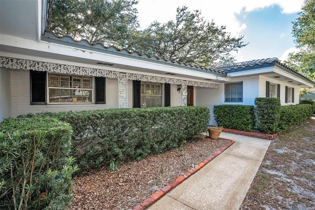 For Sale: $495,000 (4 beds, 3 baths, 2213 Square Feet)