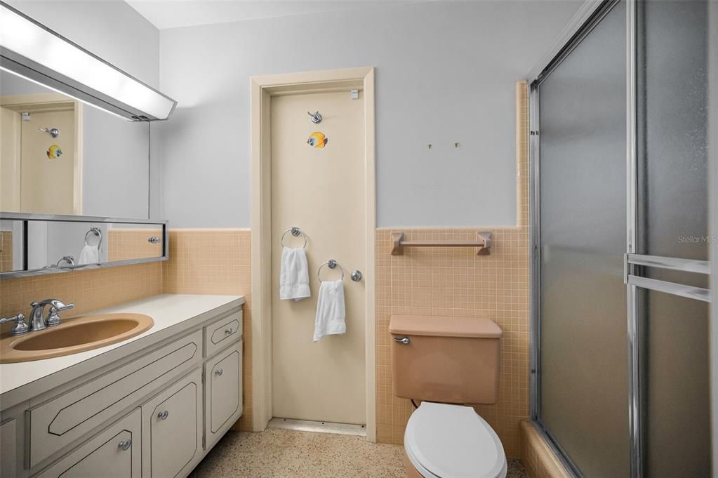 For Sale: $495,000 (4 beds, 3 baths, 2213 Square Feet)