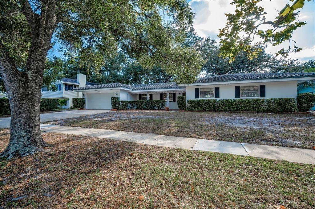 For Sale: $495,000 (4 beds, 3 baths, 2213 Square Feet)