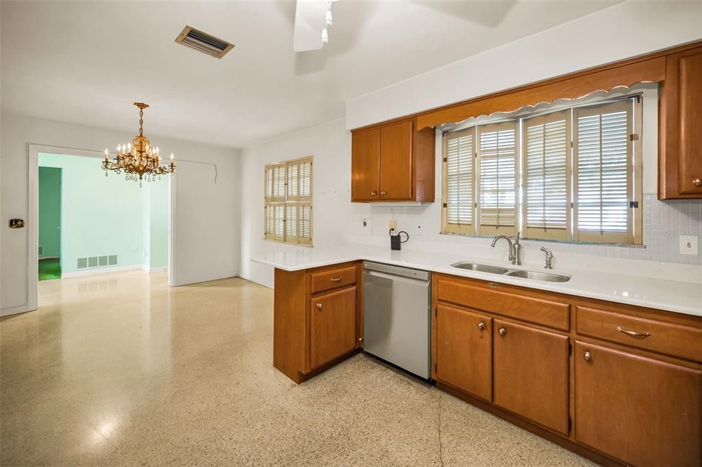 For Sale: $495,000 (4 beds, 3 baths, 2213 Square Feet)