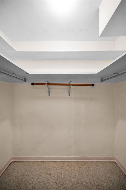 For Sale: $495,000 (4 beds, 3 baths, 2213 Square Feet)