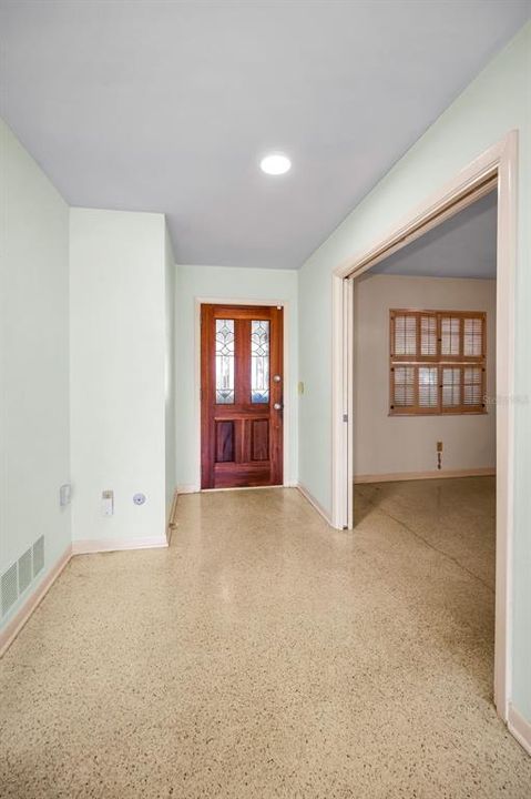 For Sale: $495,000 (4 beds, 3 baths, 2213 Square Feet)