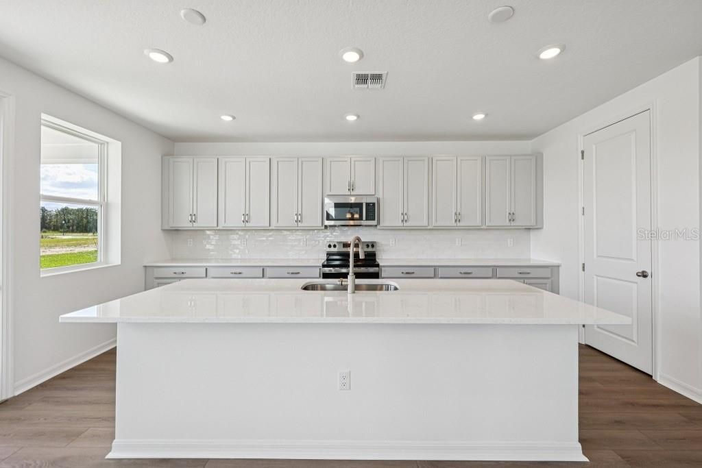 待售: $489,990 (3 贝兹, 2 浴室, 2791 平方英尺)