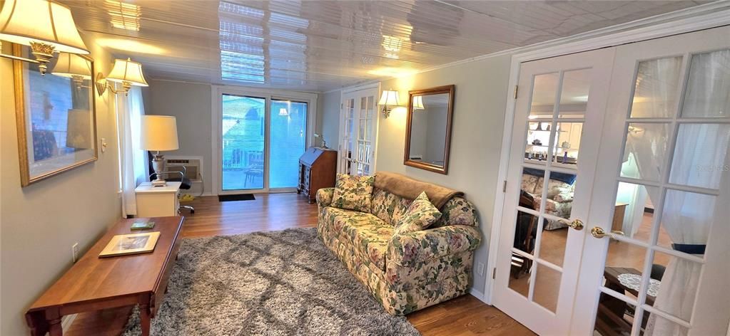 For Sale: $224,000 (2 beds, 2 baths, 1804 Square Feet)