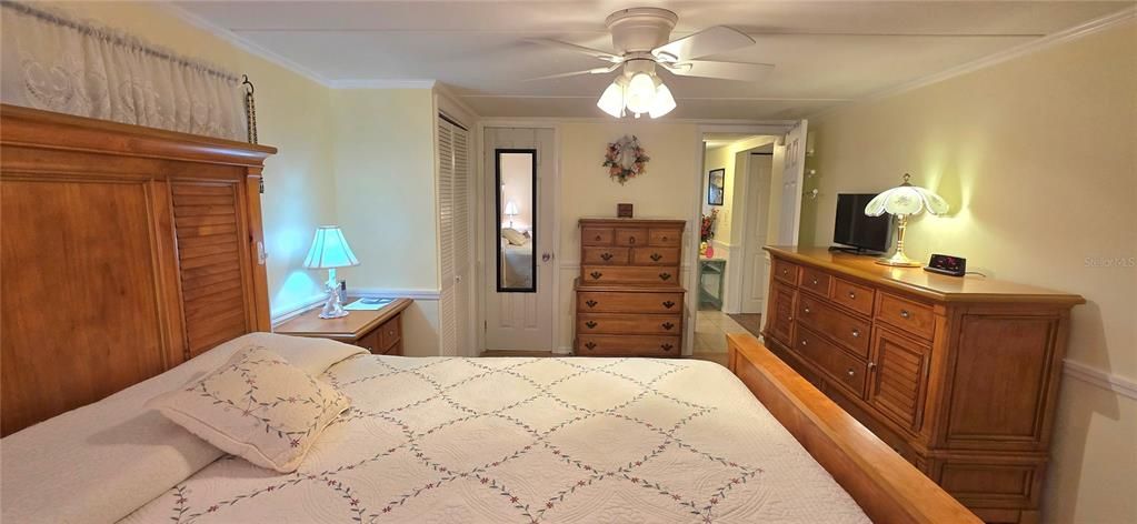 For Sale: $224,000 (2 beds, 2 baths, 1804 Square Feet)