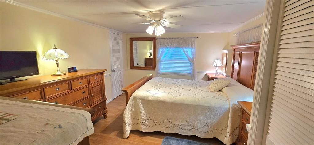 For Sale: $224,000 (2 beds, 2 baths, 1804 Square Feet)