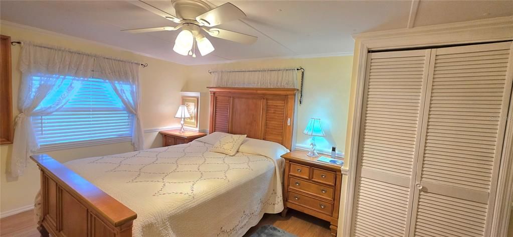 For Sale: $224,000 (2 beds, 2 baths, 1804 Square Feet)