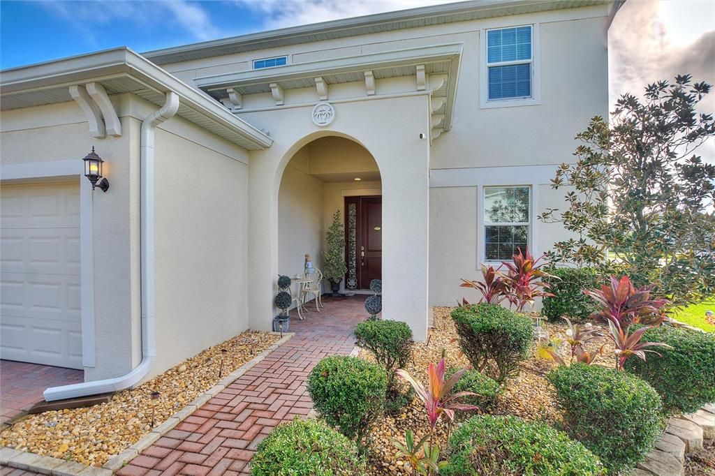 For Sale: $390,000 (4 beds, 3 baths, 2384 Square Feet)