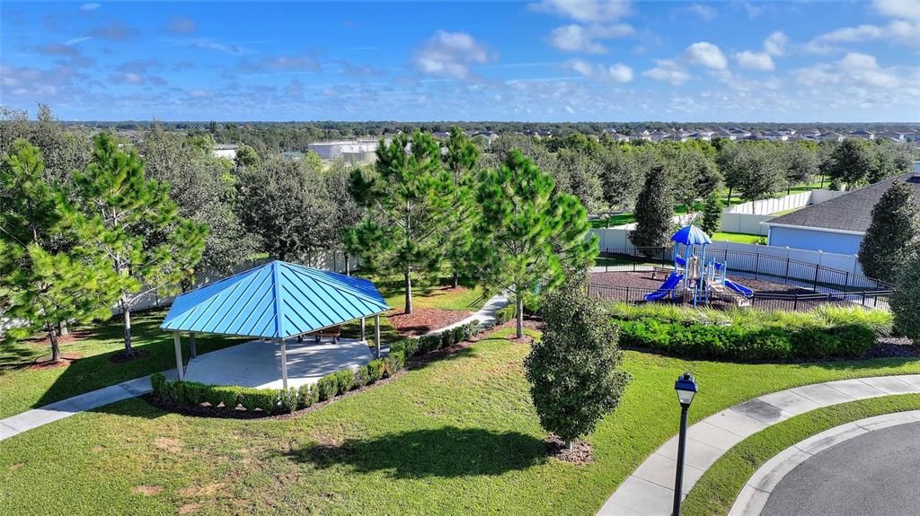 For Sale: $390,000 (4 beds, 3 baths, 2384 Square Feet)