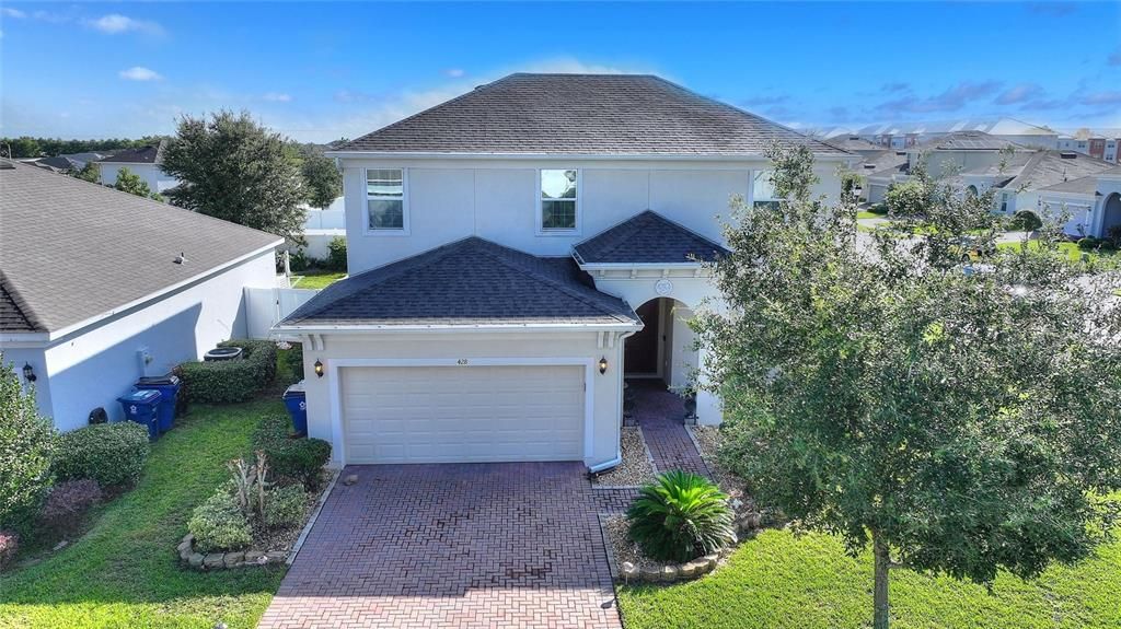 For Sale: $390,000 (4 beds, 3 baths, 2384 Square Feet)