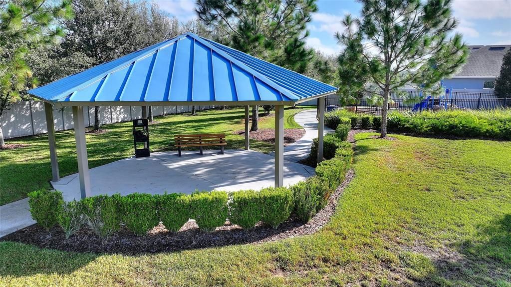 For Sale: $390,000 (4 beds, 3 baths, 2384 Square Feet)