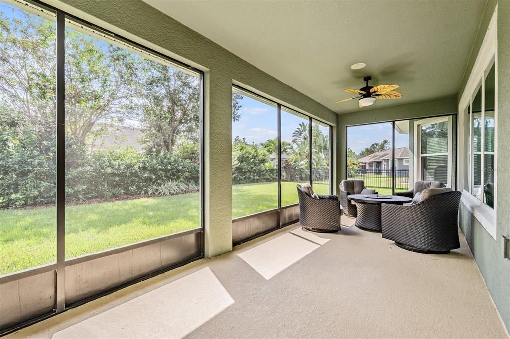 For Sale: $440,000 (3 beds, 3 baths, 2610 Square Feet)