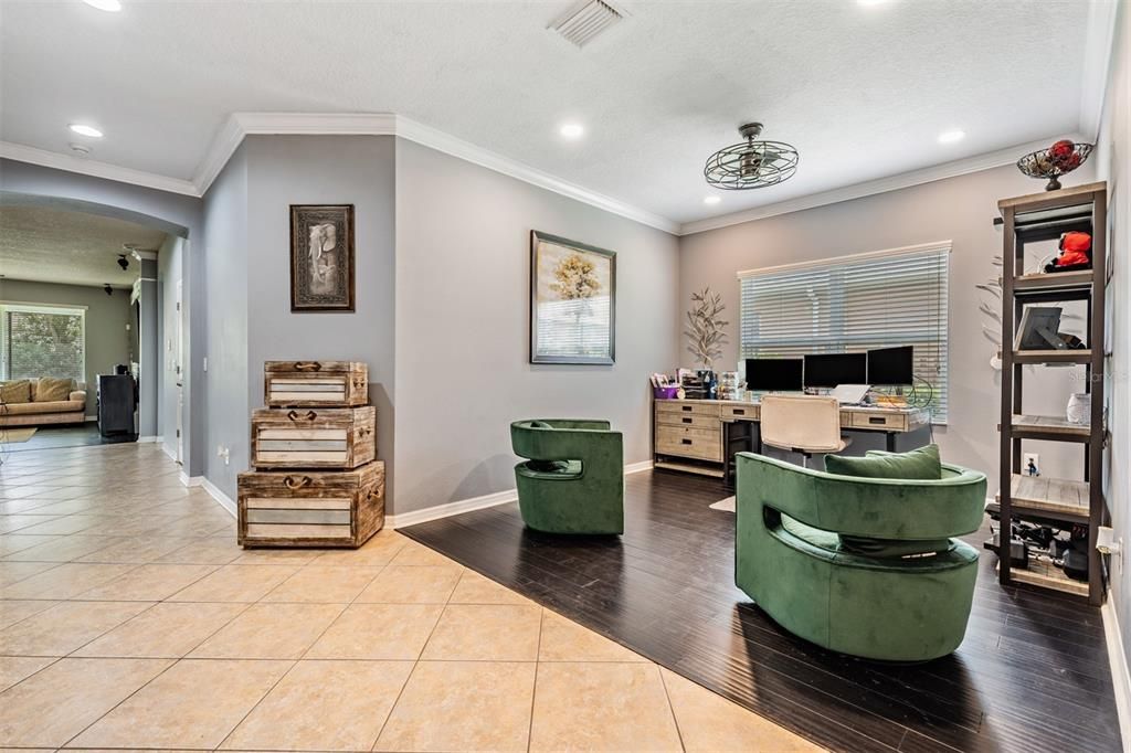 For Sale: $440,000 (3 beds, 3 baths, 2610 Square Feet)