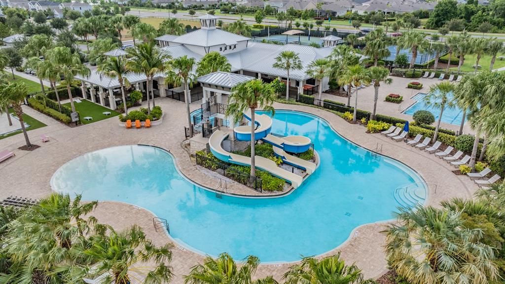 For Sale: $440,000 (3 beds, 3 baths, 2610 Square Feet)