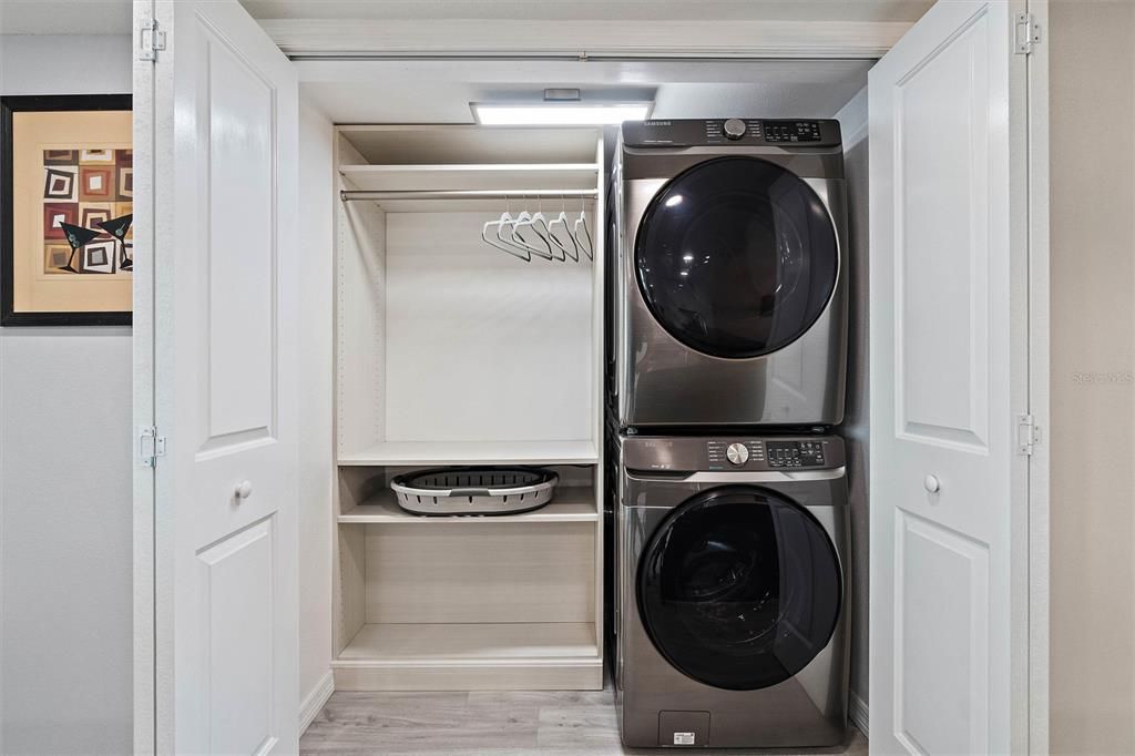 For Rent: $3,900 (2 beds, 2 baths, 1265 Square Feet)