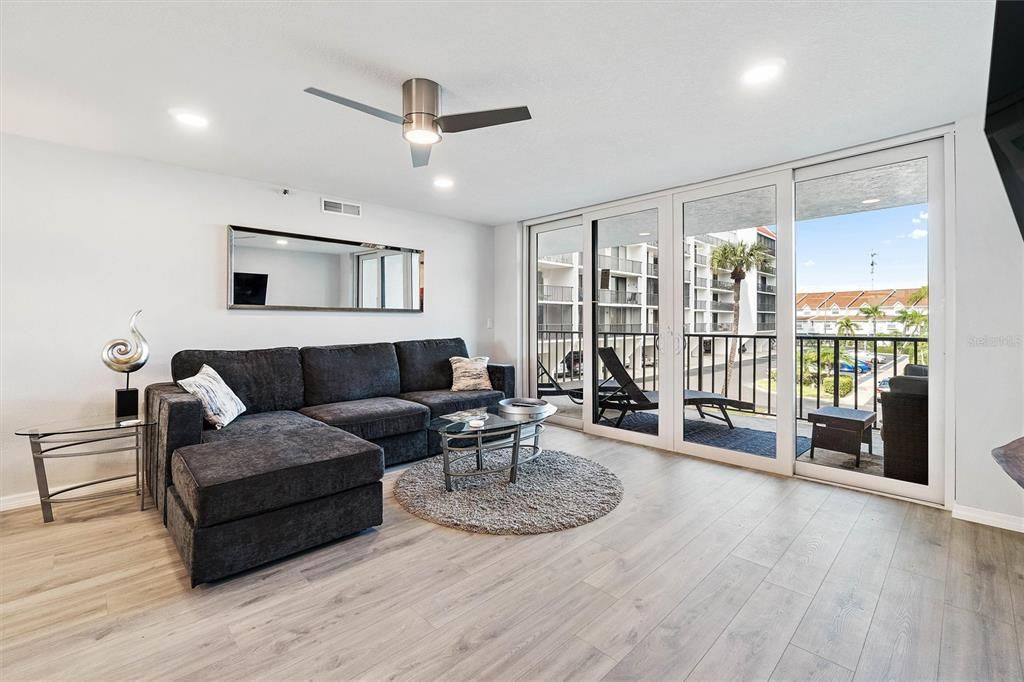 For Rent: $3,900 (2 beds, 2 baths, 1265 Square Feet)