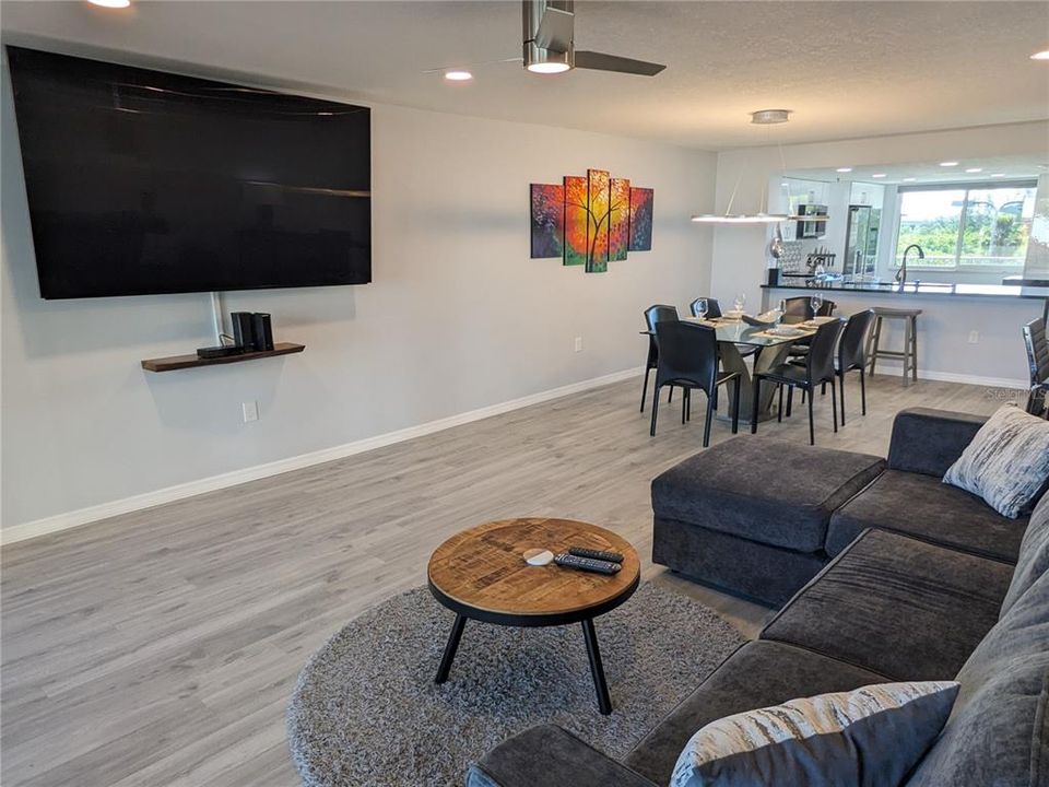 For Rent: $3,900 (2 beds, 2 baths, 1265 Square Feet)