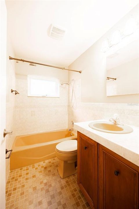 待售: $594,400 (3 贝兹, 2 浴室, 1485 平方英尺)