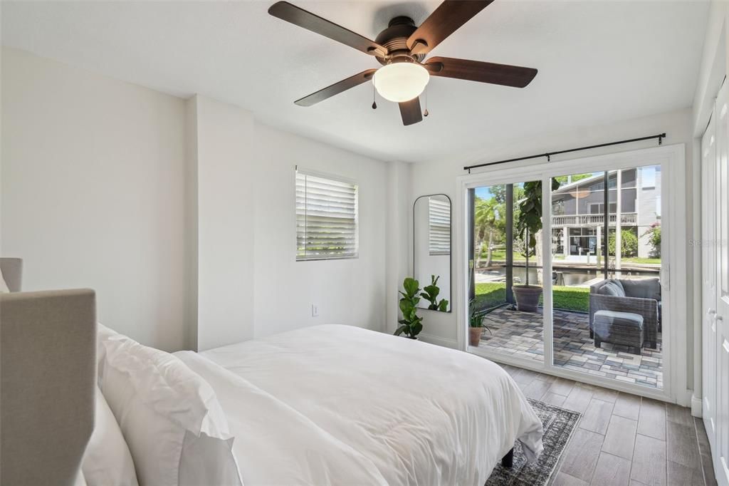 合同活跃: $764,000 (3 贝兹, 2 浴室, 1632 平方英尺)