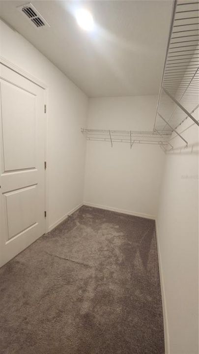 En Renta: $2,400 (4 camas, 2 baños, 1914 Pies cuadrados)