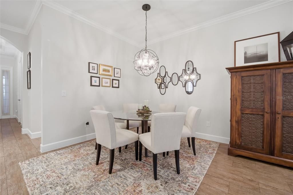 For Sale: $750,000 (3 beds, 3 baths, 2275 Square Feet)