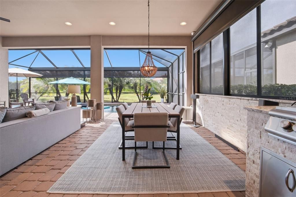 For Sale: $750,000 (3 beds, 3 baths, 2275 Square Feet)