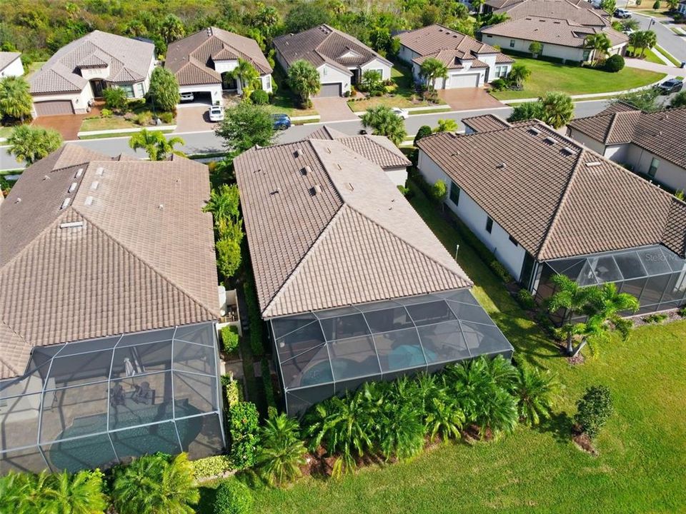 For Sale: $750,000 (3 beds, 3 baths, 2275 Square Feet)