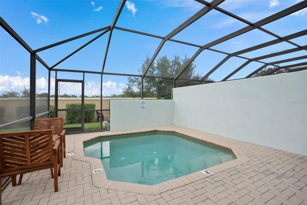 En Venta: $459,900 (3 camas, 3 baños, 1440 Pies cuadrados)