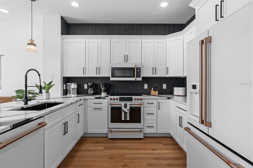 En Venta: $459,900 (3 camas, 3 baños, 1440 Pies cuadrados)