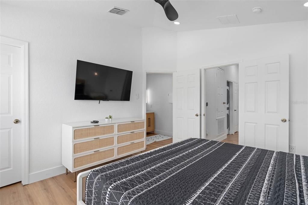 En Venta: $459,900 (3 camas, 3 baños, 1440 Pies cuadrados)