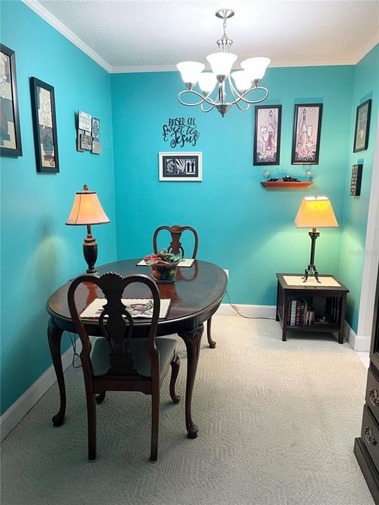 待售: $120,000 (2 贝兹, 2 浴室, 816 平方英尺)