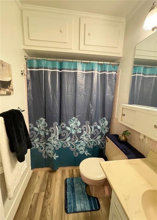 待售: $120,000 (2 贝兹, 2 浴室, 816 平方英尺)