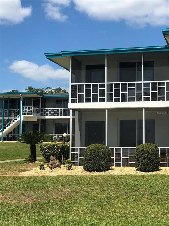 待售: $120,000 (2 贝兹, 2 浴室, 816 平方英尺)