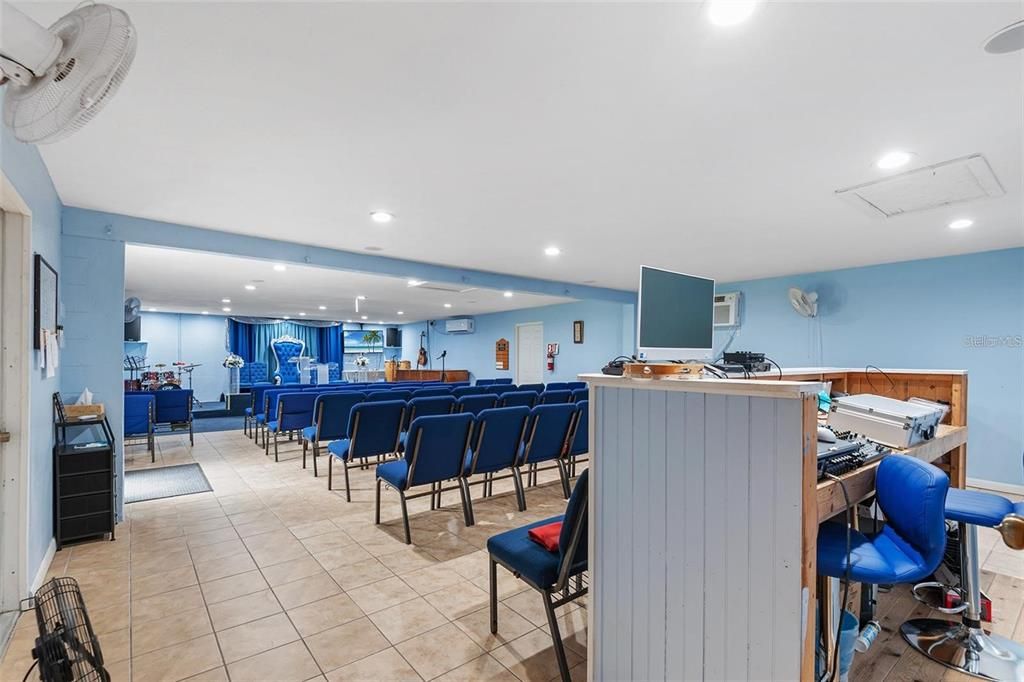 For Sale: $365,000 (0 beds, 0 baths, 1450 Square Feet)