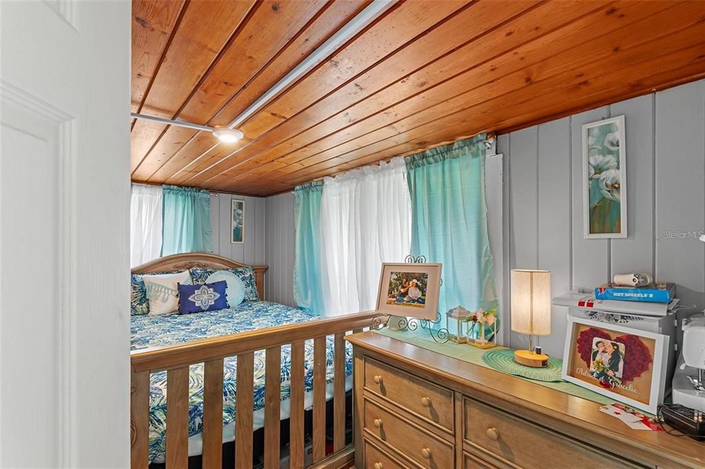 For Sale: $365,000 (0 beds, 0 baths, 1450 Square Feet)