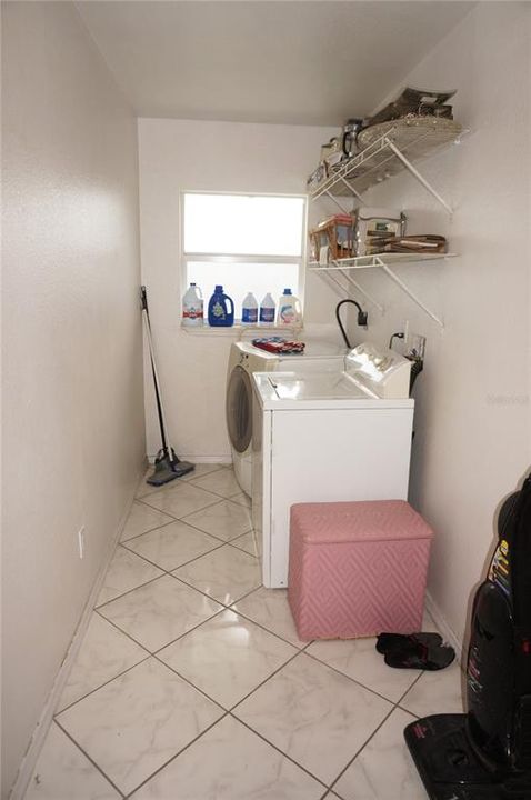 На продажу: $524,500 (3 спален, 2 ванн, 1692 Квадратных фут)