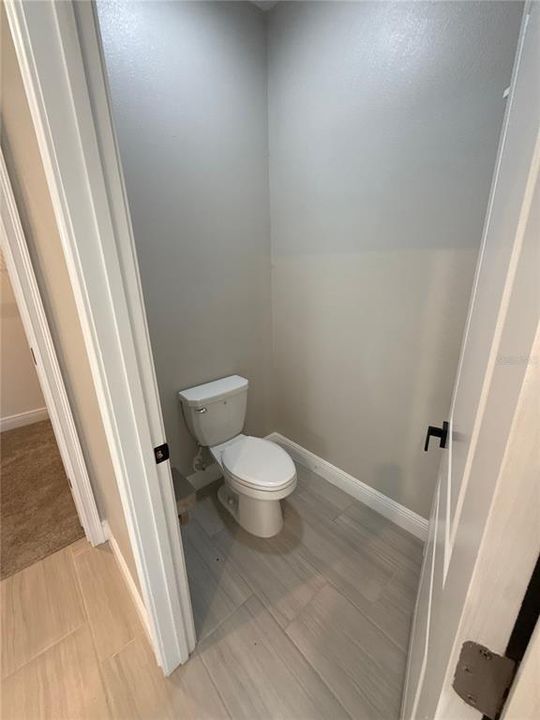 出租: $3,000 (3 贝兹, 3 浴室, 2170 平方英尺)