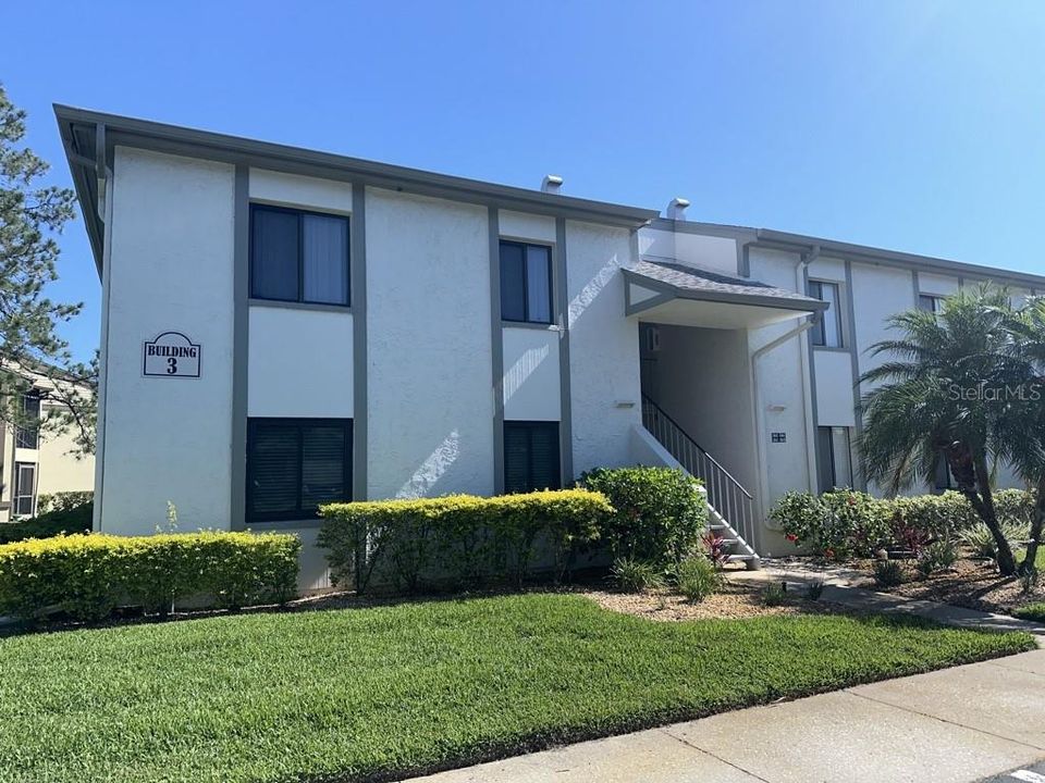 For Rent: $1,695 (2 beds, 2 baths, 1054 Square Feet)