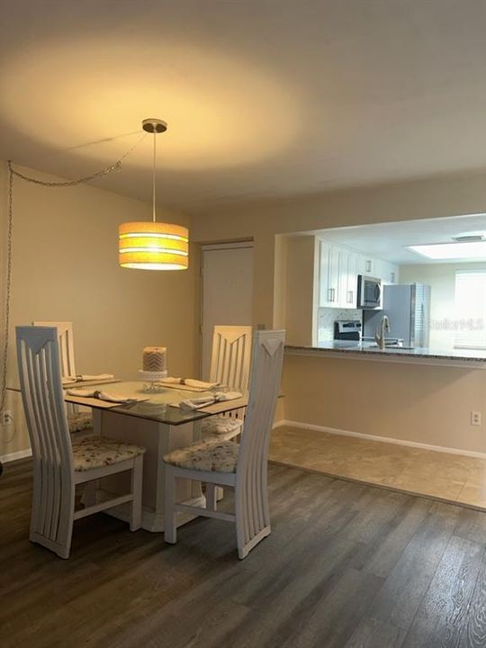 For Rent: $1,695 (2 beds, 2 baths, 1054 Square Feet)