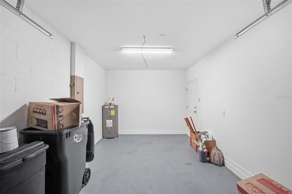 For Sale: $355,000 (3 beds, 2 baths, 1670 Square Feet)