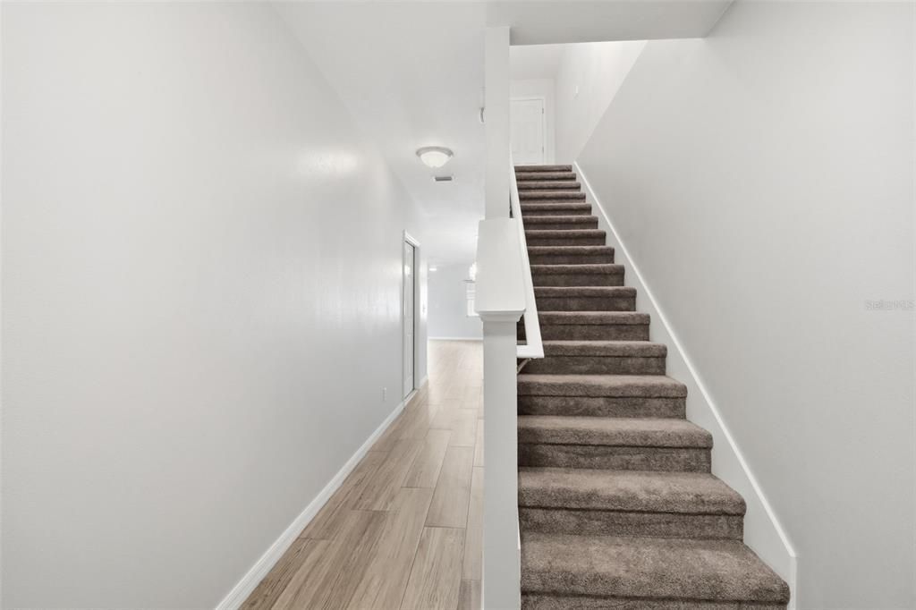 For Sale: $355,000 (3 beds, 2 baths, 1670 Square Feet)